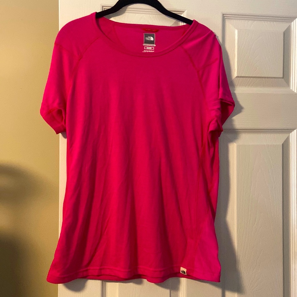 North Face pink work out tshirt